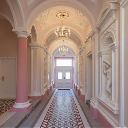 Angelo Roma Apartment Prague Exterior photo